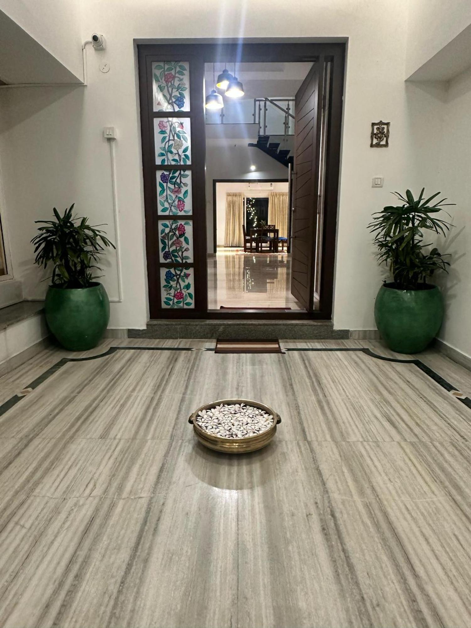Villa Ithaka By Youkoso Chennai Eksteriør bilde